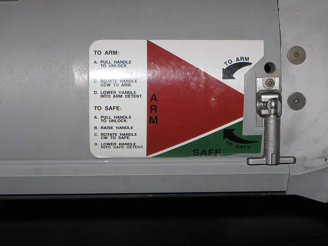 F-14A_11.jpg - ARMing instructions for Sparrow
